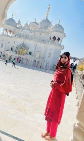 On Guru Gobind Singh Ji's Birthday, DHEEYAN MERIYAN’s lead Character Kiranbir Gill Seeks Blessings at Anandpur Sahib #updatepunjab.com