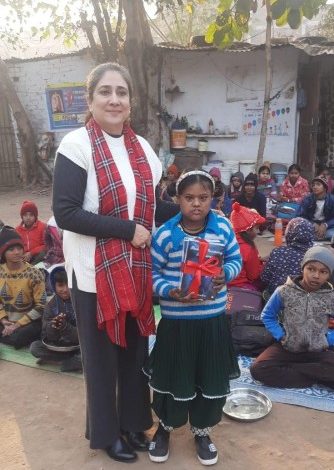 Social Worker Ravee Pandher's maiden book HEALING HARMONY HAPPINESS unveiled by Monica, an autistic child #updatepunjab.com