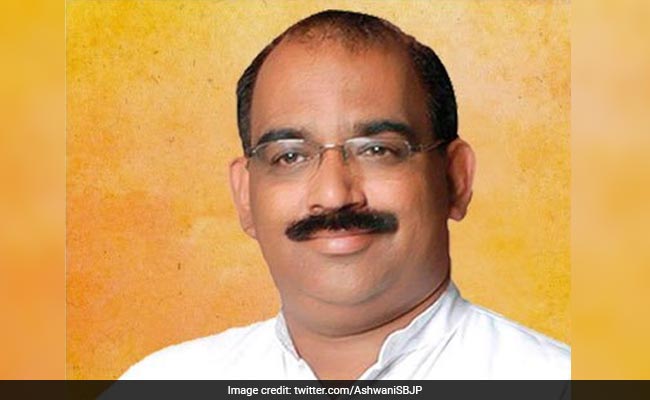 ndtoi538_ashwani-sharmapunjab-bjp-chief_625x300_14_September_20