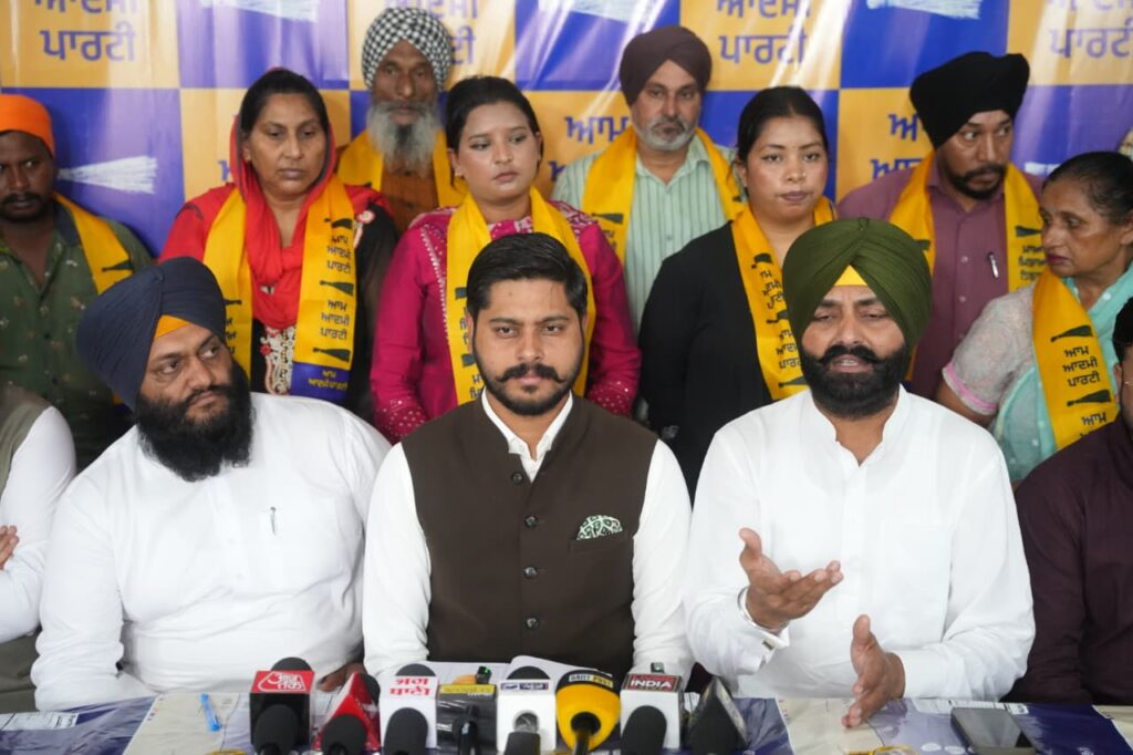 70c658ee-531c-4aa0-ad76-53e718c6efe4