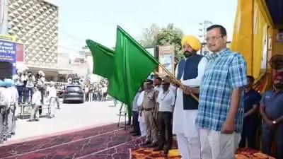 ਪੇਂਡੂ ਨੌਜਵਾਨਾਂ